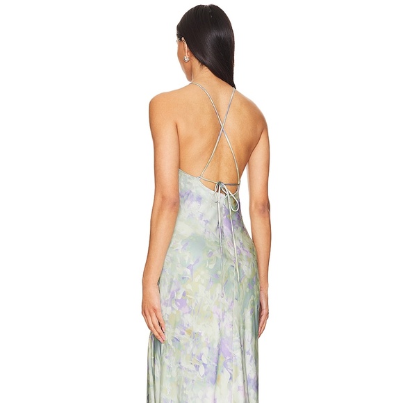 ASTR the Label Elynor Dress in Purple Abstract - Picture 4 of 14